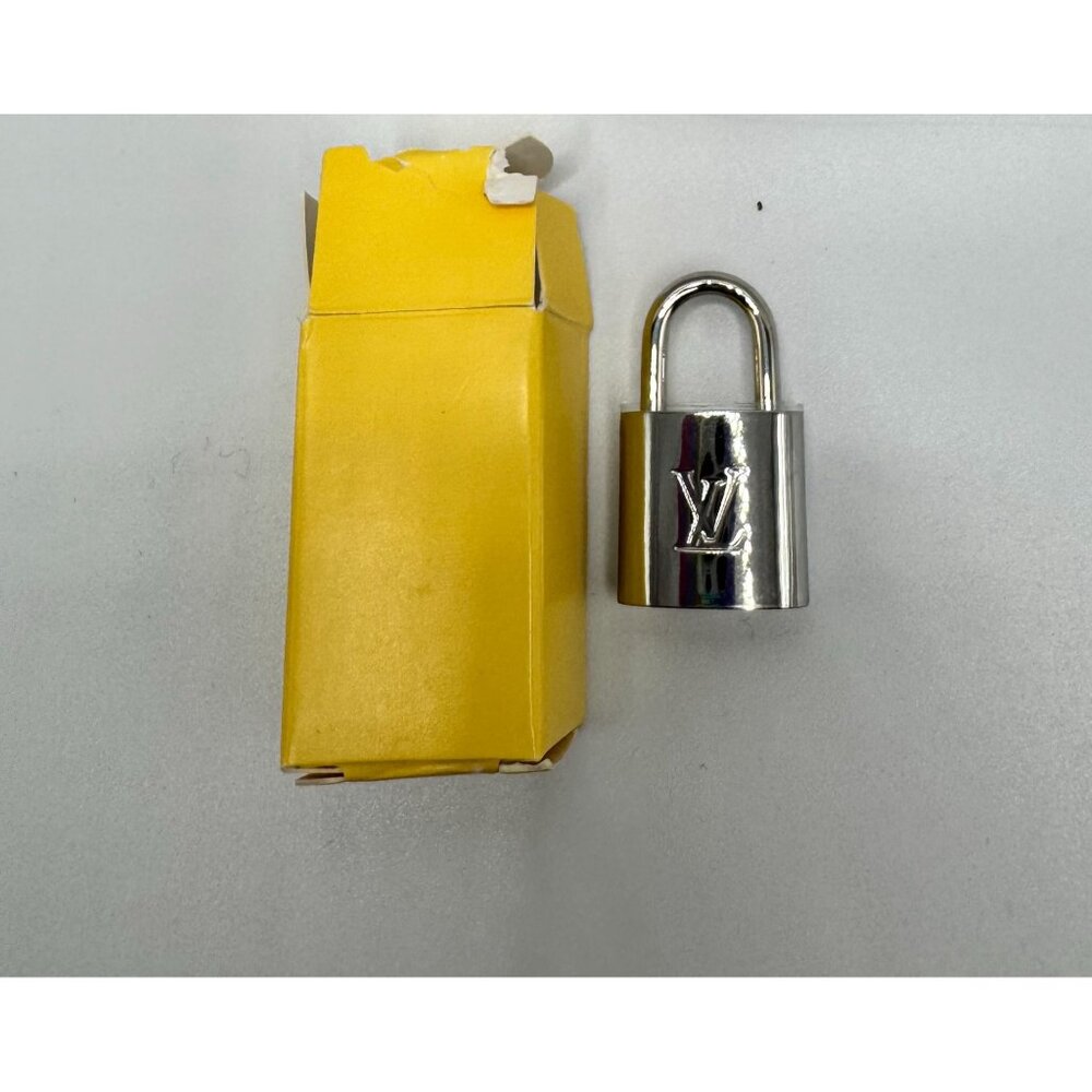Louis Vuitton Silver Padlock #315 Two Keys & Box